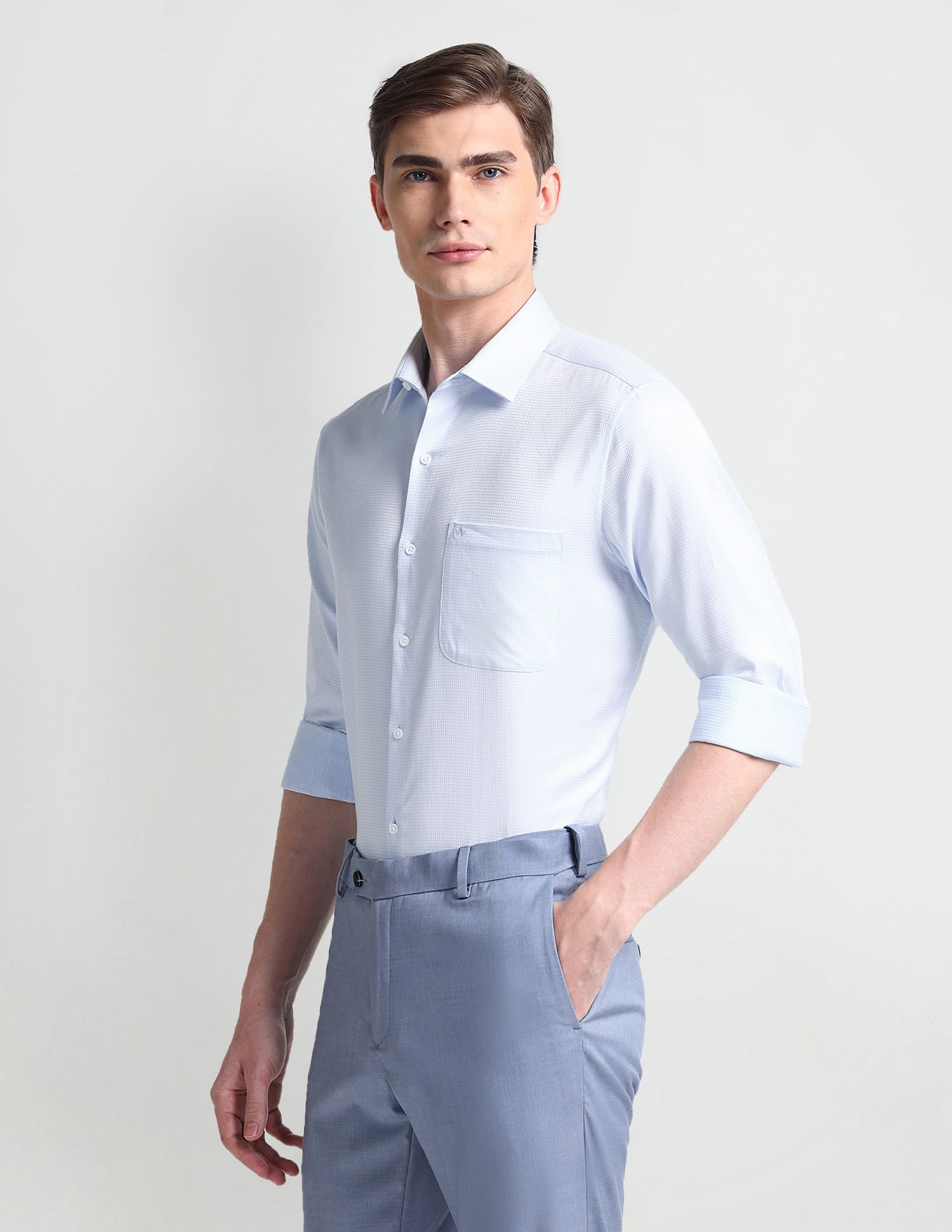 Arrow Patterned Weave Manhattan Slim Fit Shirt