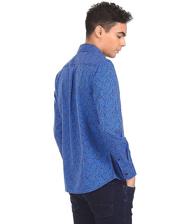 U.S. Polo Assn. Spread Collar Printed Casual Shirt