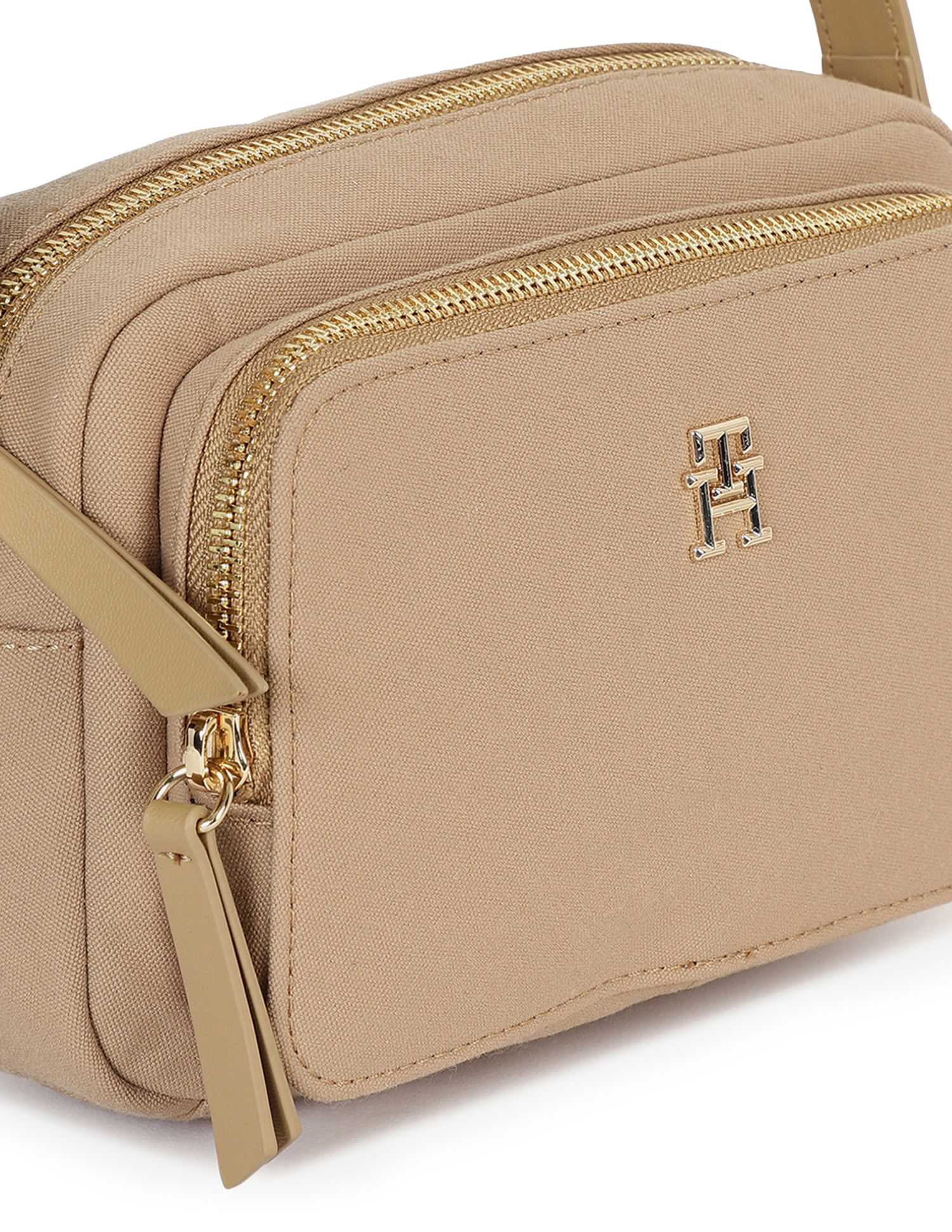 Leather Bag Tb Camera Bag Buy Tommy Hilfiger Soft Utility Camera Bag