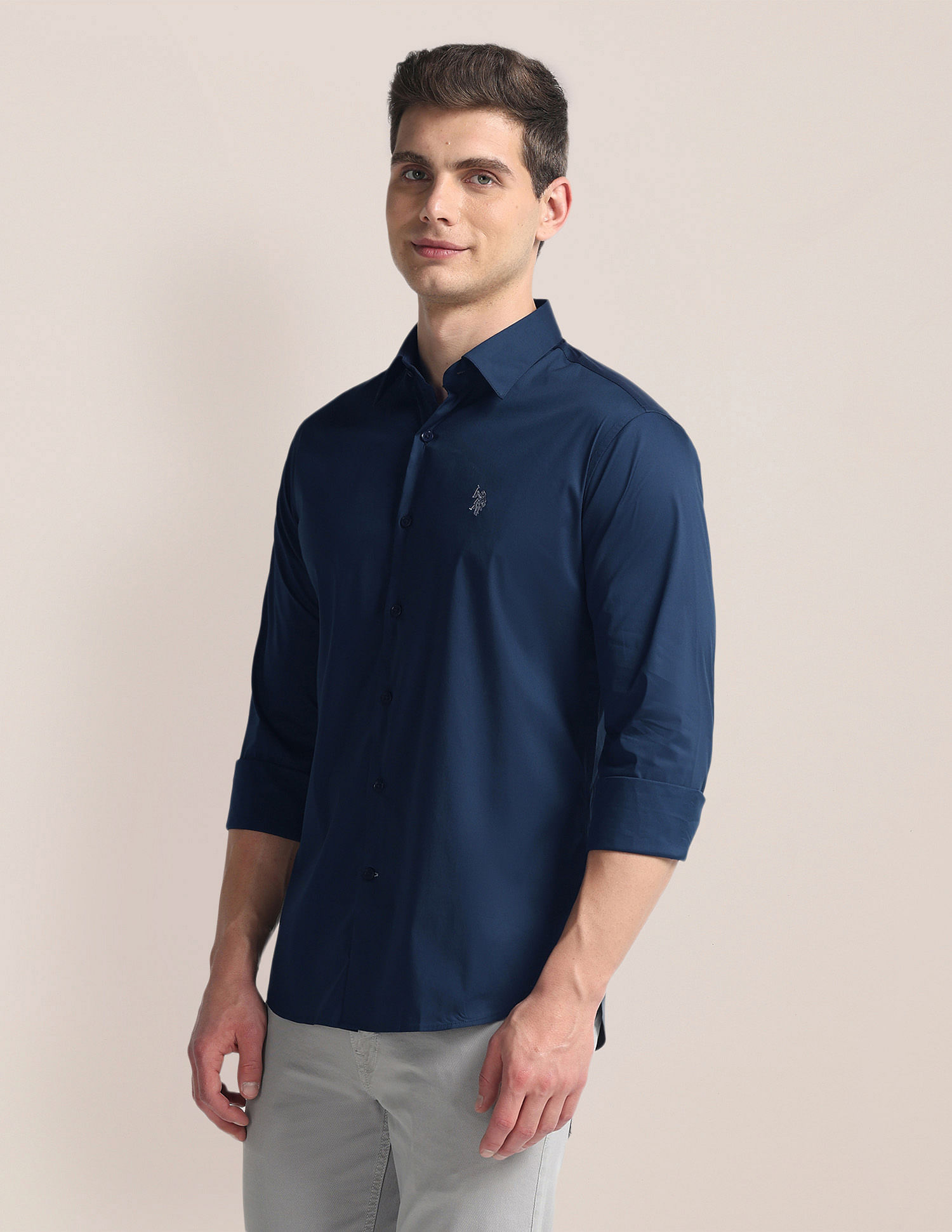 U.S. Polo Assn. Tailored Regular Fit Solid Shirt