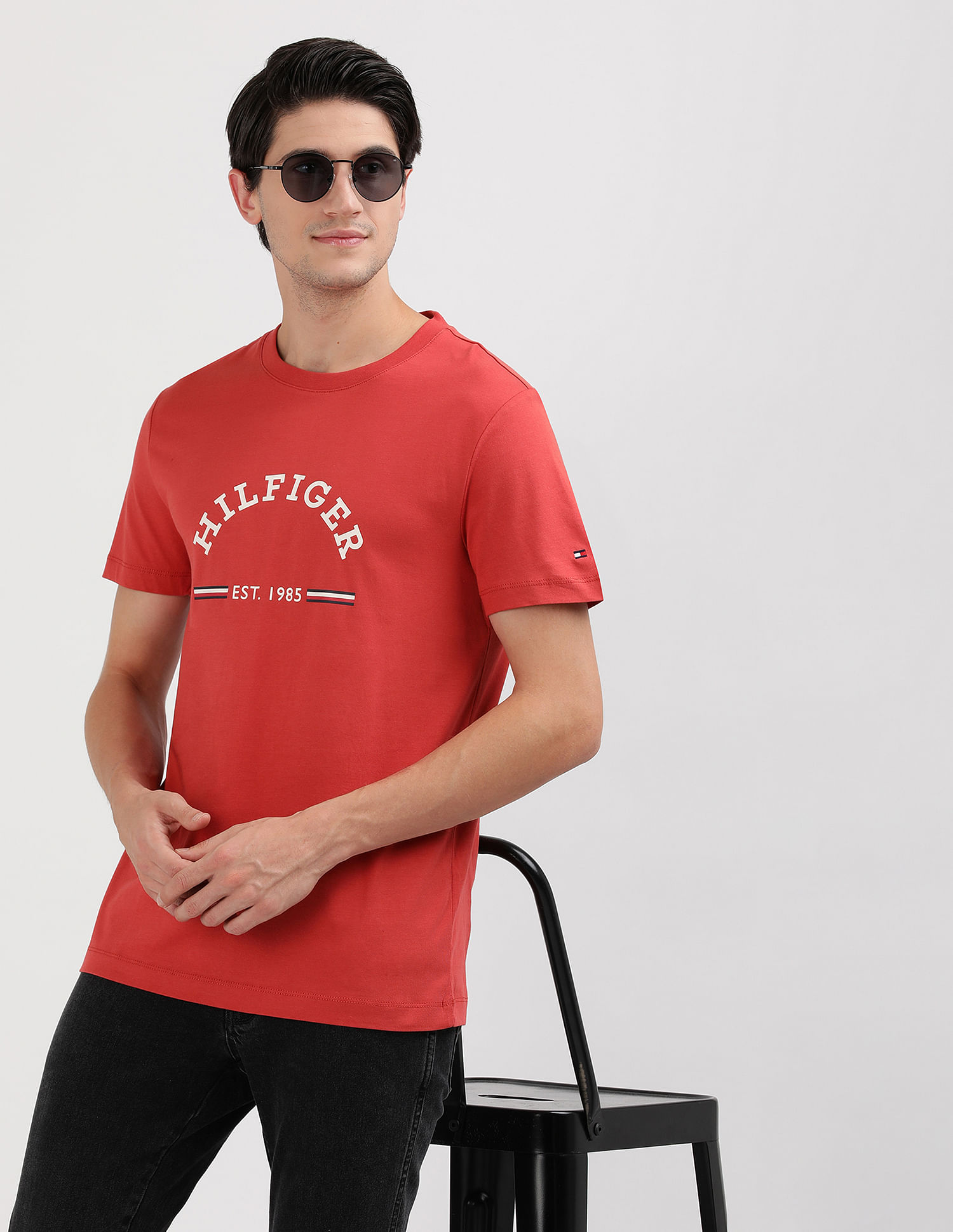 Tommy Hilfiger Arch Logo Cotton T-Shirt