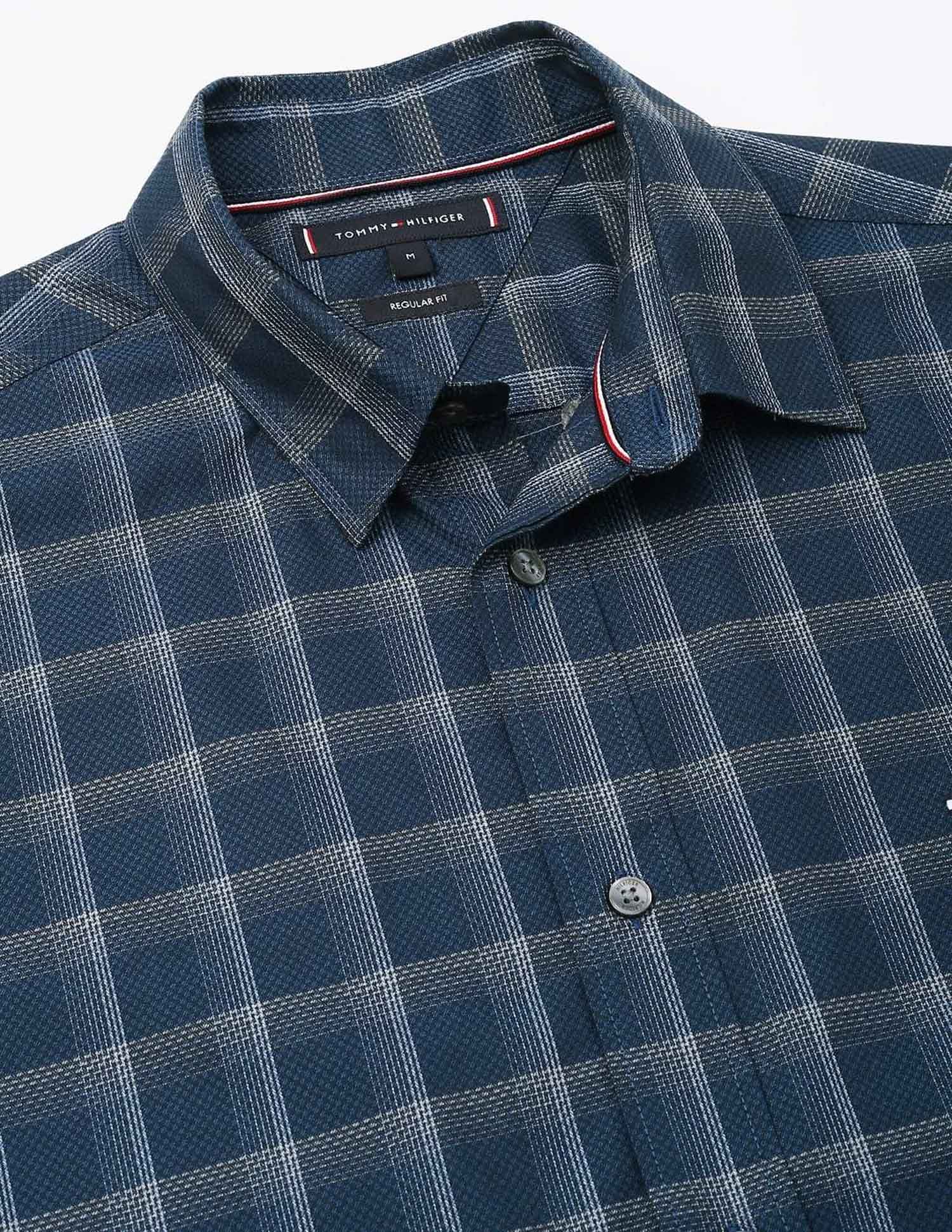 Tommy Hilfiger Checked Regular Fit Plain Woven Shirt