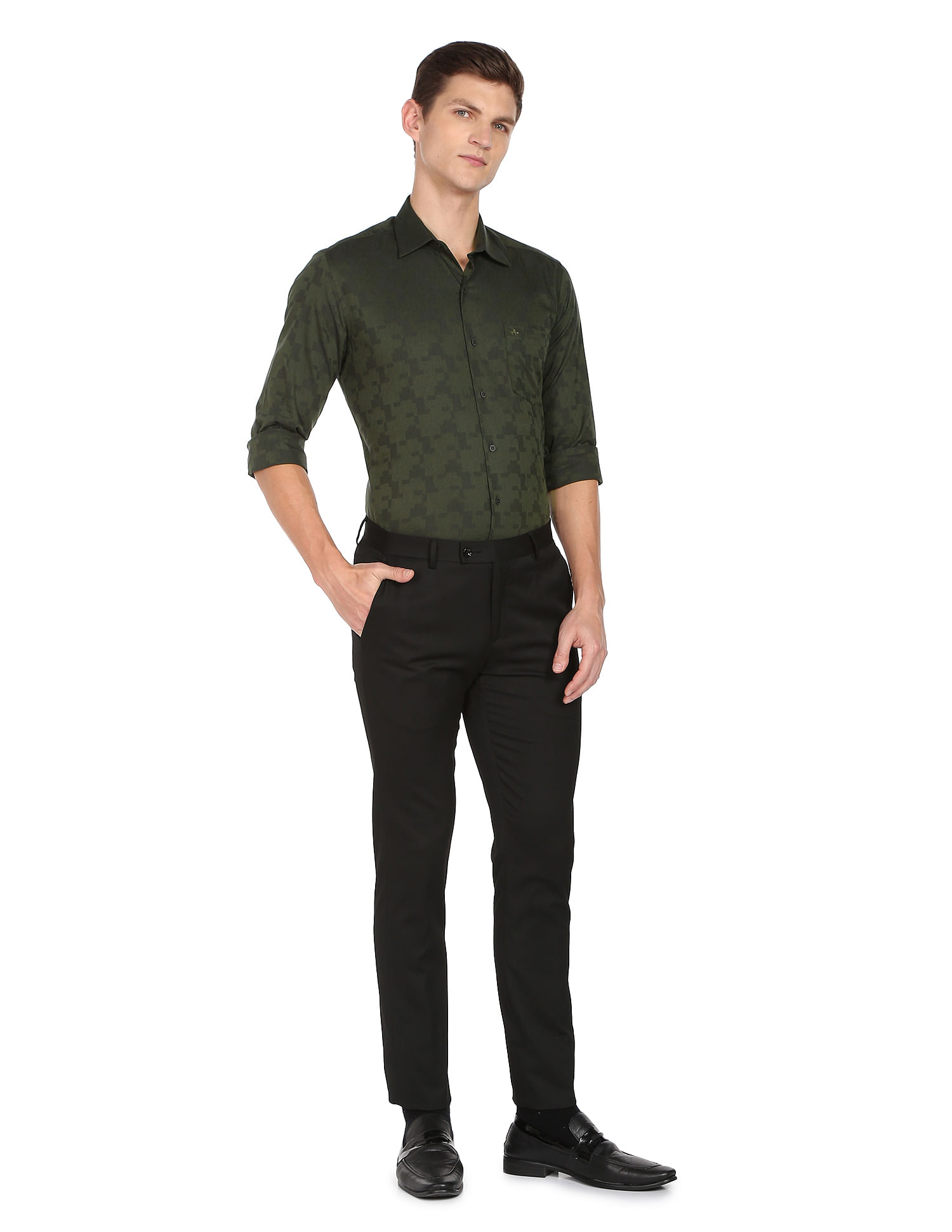 Pista Green Cutaway Collar Shirt With Check Detailing on Placket & Cuf –  archerslounge