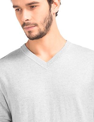 Buy GAP Men Men Grey Cotton V-Neck Sweater - NNNOW.com