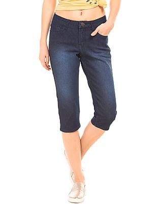slim fit capri jeans