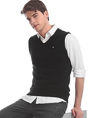 men's v neck sleeveless sweater