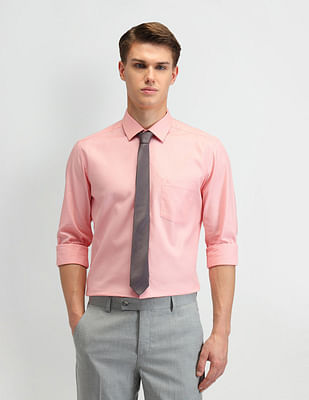 Arrow Manhattan Slim Fit Cotton Shirt