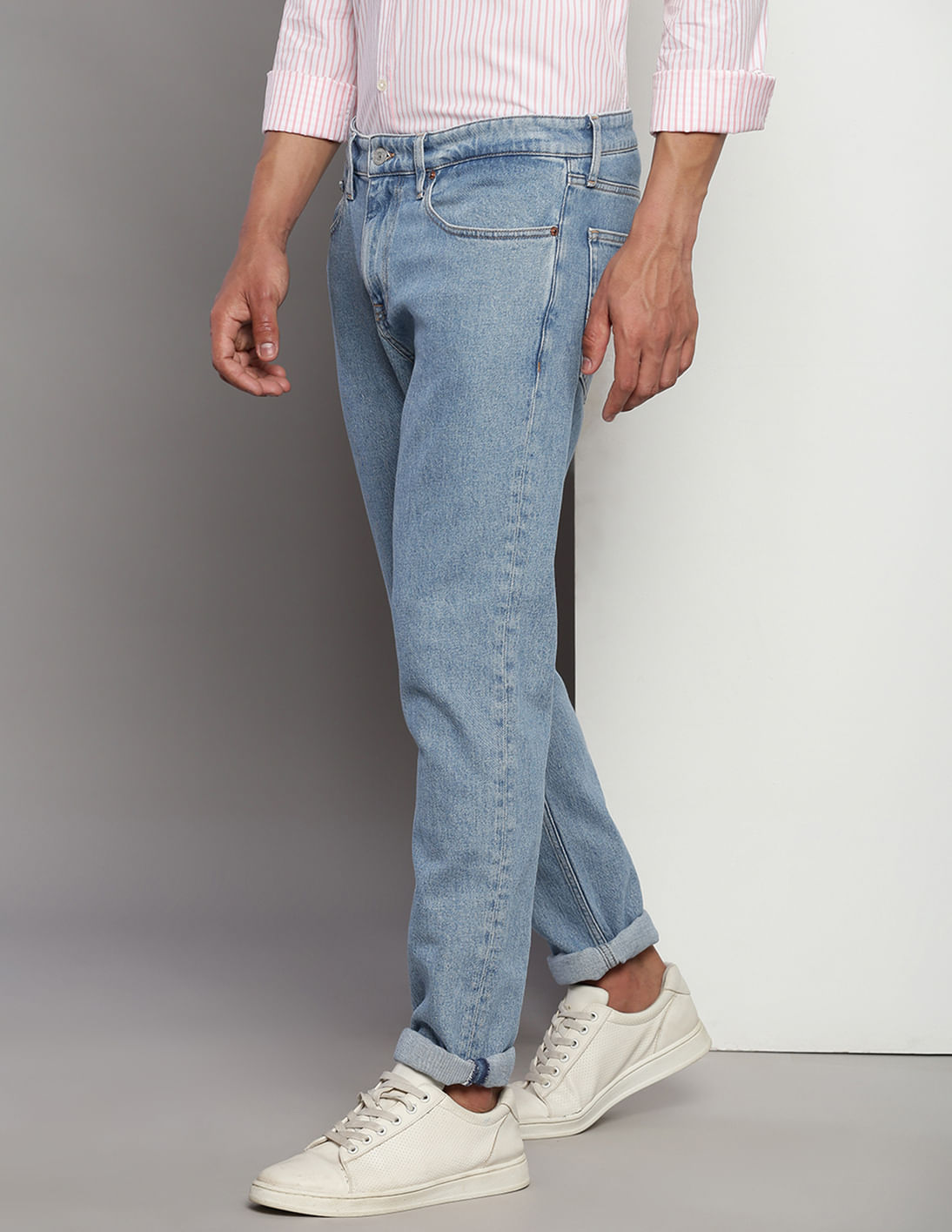 Buy Tommy Hilfiger Austin Slim Tapered Rinsed Jeans - NNNOW.com