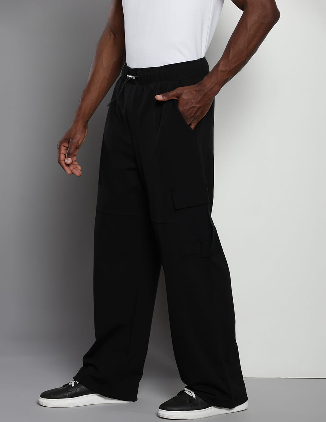Buy Calvin Klein Milano Knit Relaxed Cargo Pants - NNNOW.com