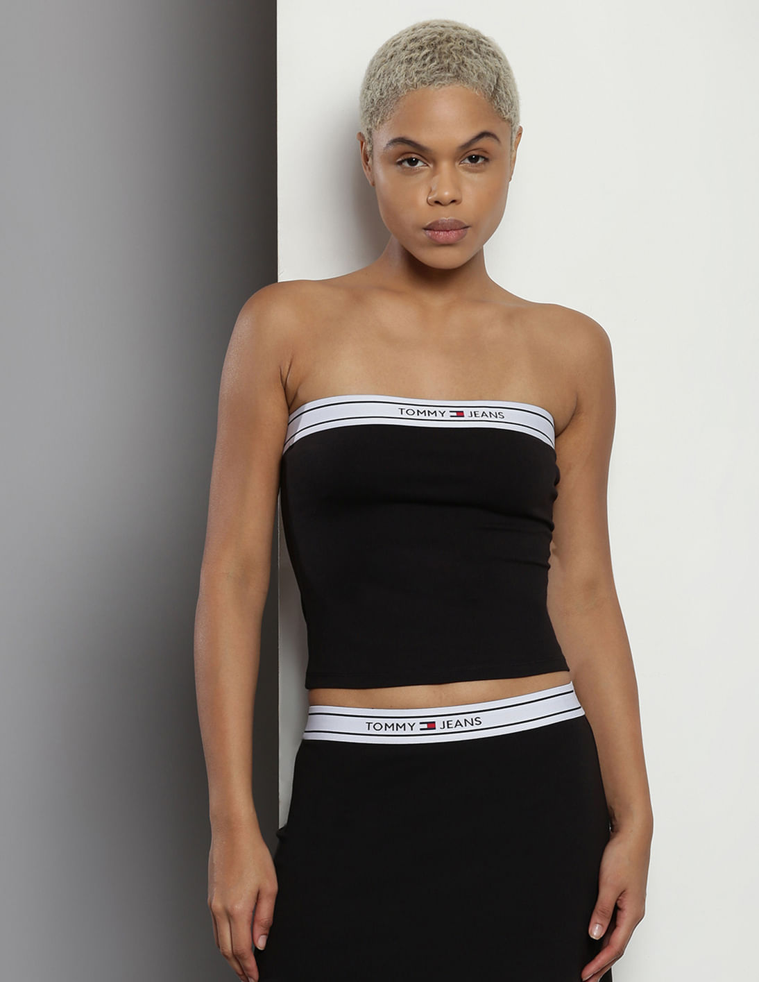 Buy Tommy Hilfiger Logo Tape Solid Tube Top - NNNOW.com