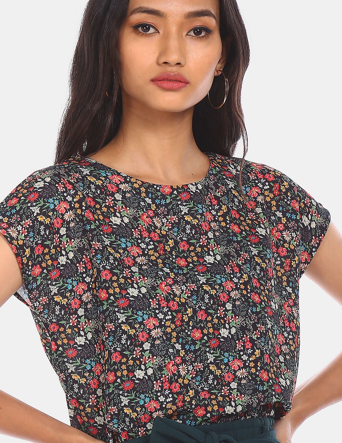 Buy Elle Studio Women Black Cap Sleeve Floral Print Top - NNNOW.com