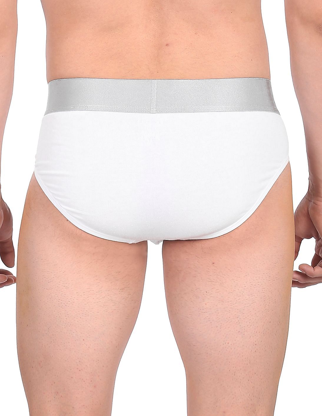 Buy Calvin Klein Underwear Men White Mid Rise Contrast Waist Hip Briefs -  NNNOW.com