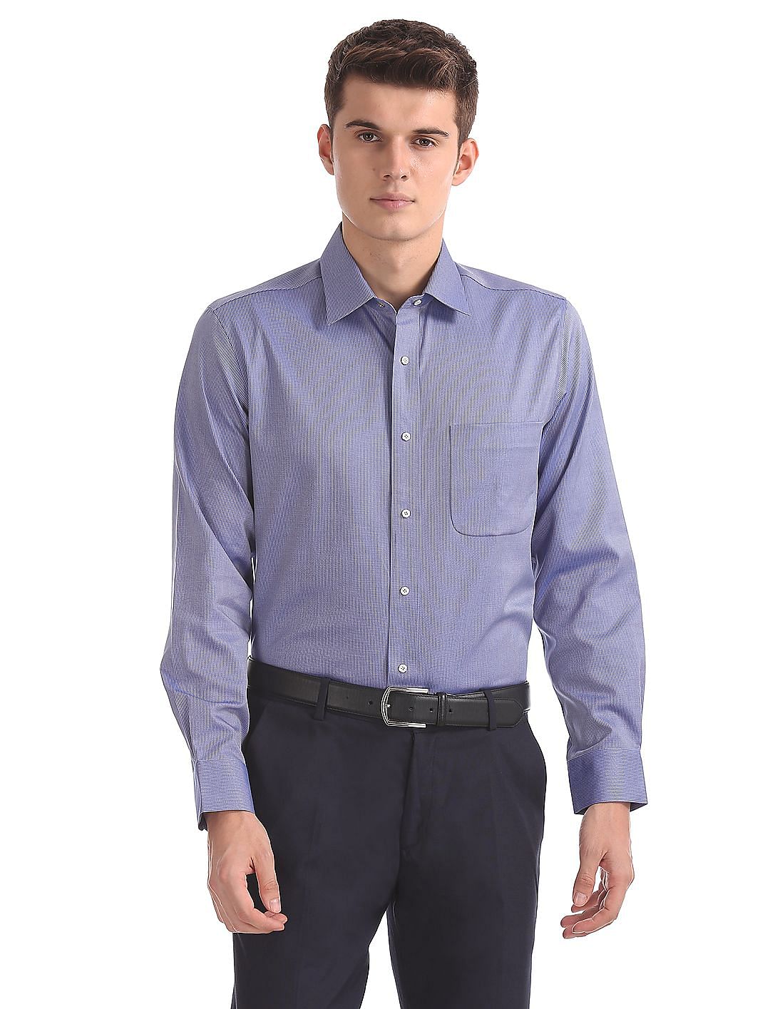 Buy Men Stitchless Patterned Shirt online at NNNOW.com
