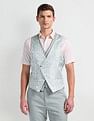 Arrow Solid Tailored Fit Three Piece Suit