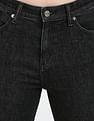Calvin Klein Jeans Body Slim Fit Jeans